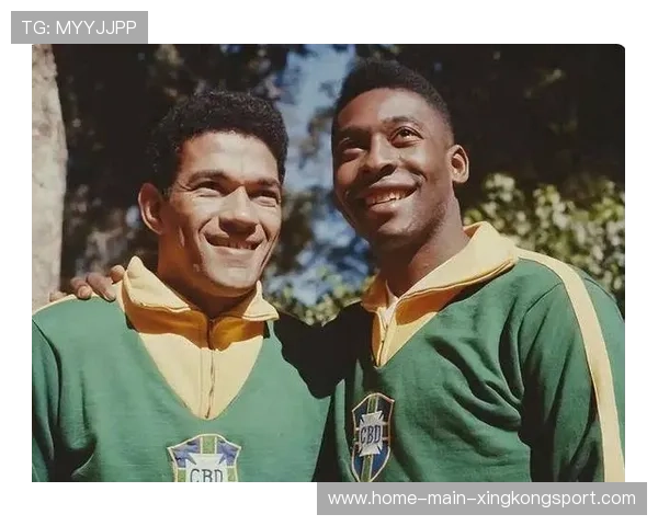 史上最强343足球阵容曝光!两代球王并肩作战