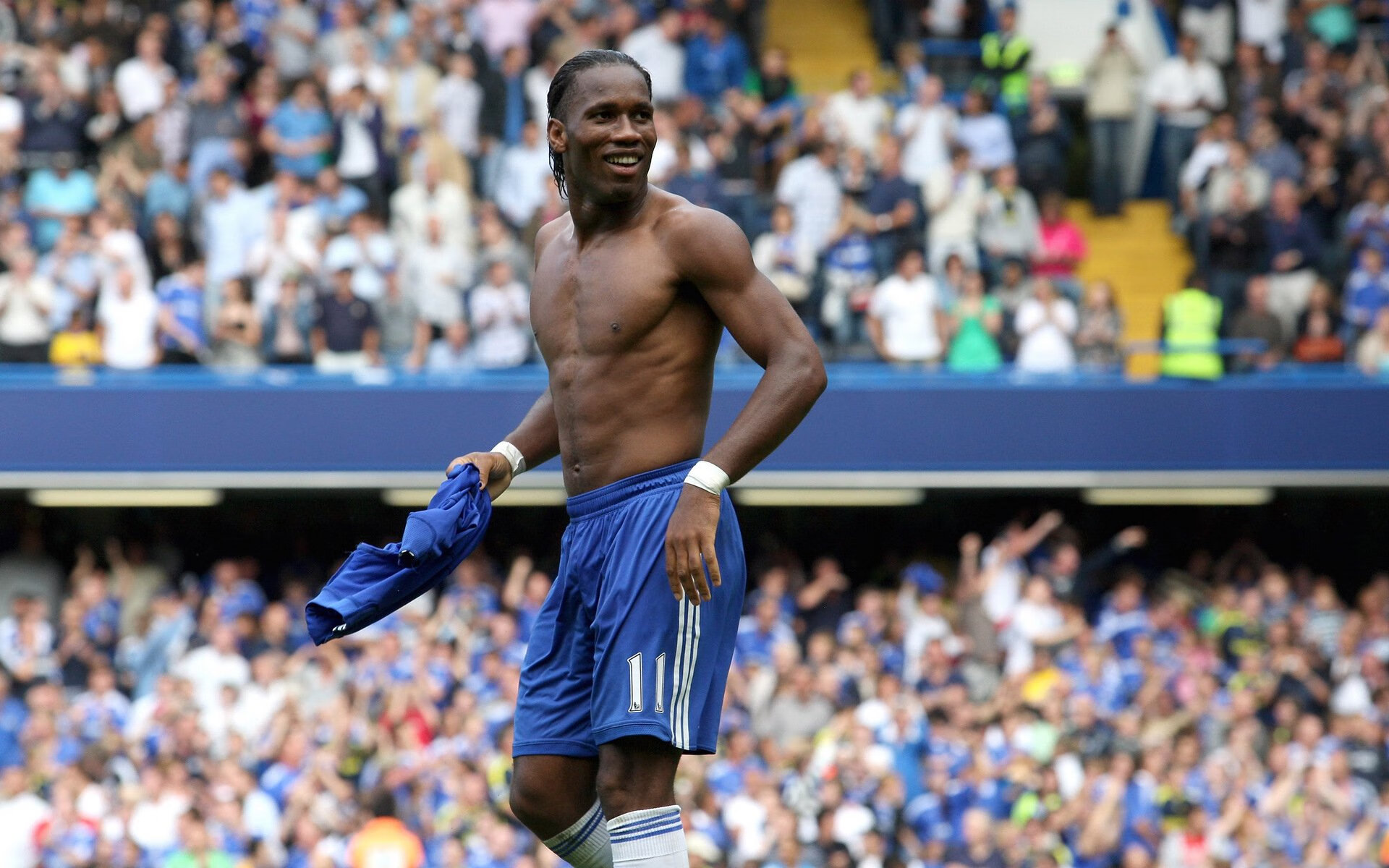 世界杯小组赛首轮 梅西C罗双双破门巨星闪耀